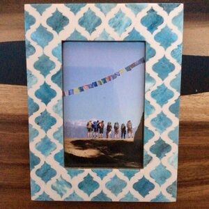 Blue & White Picture Frame (4x6)